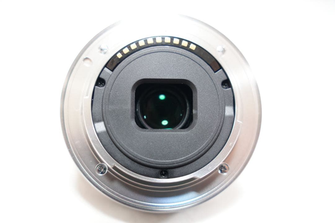 SONY 単焦点レンズSEL16F28