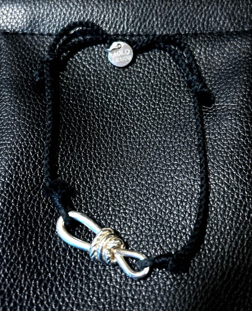 アクセサリー XOLO Twisted Rope Link SilkCode Bracelet