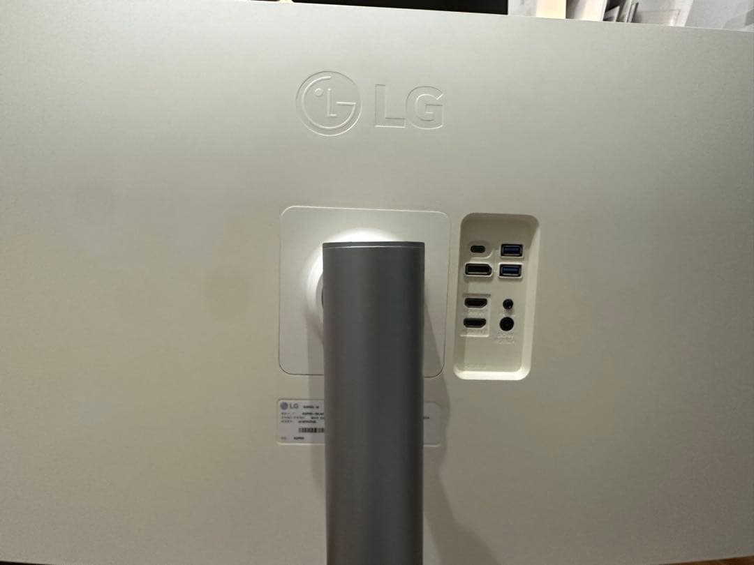 LG 32UP550 31.5インチ 4K UHD モニター