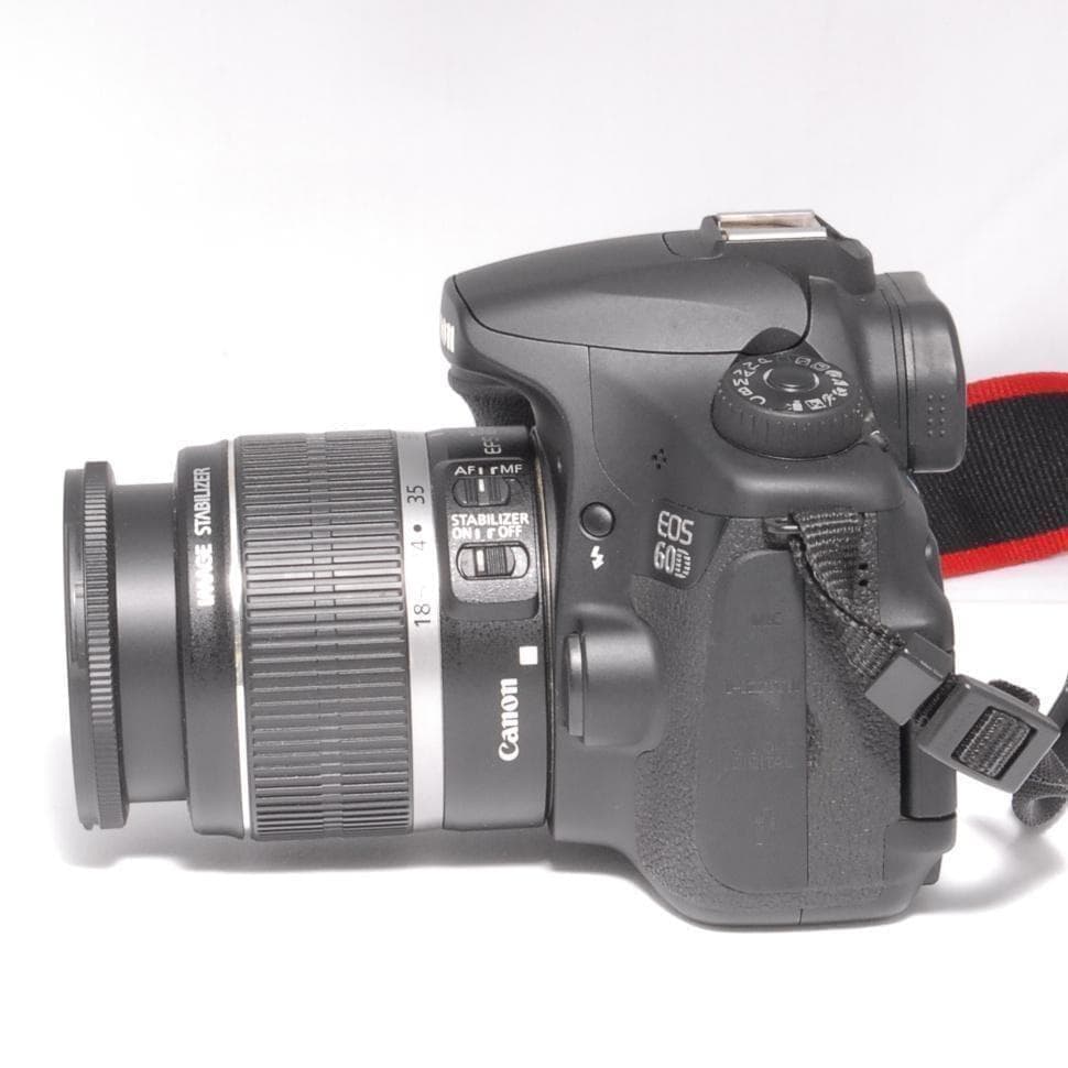 ショット数少ない美品⭐️ハイアマチュアモデル⭐️Canon EOS 60D