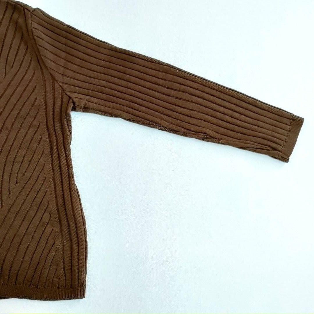 【美品】レオナール　三者混タートルネックニット　畦編み　ウールカシミヤシルク