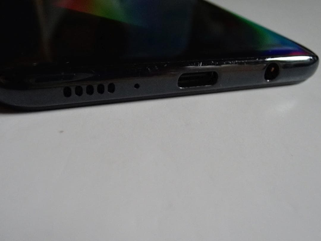 SIMフリー GALAXY A50S デュアルSIM 6G128G海外版