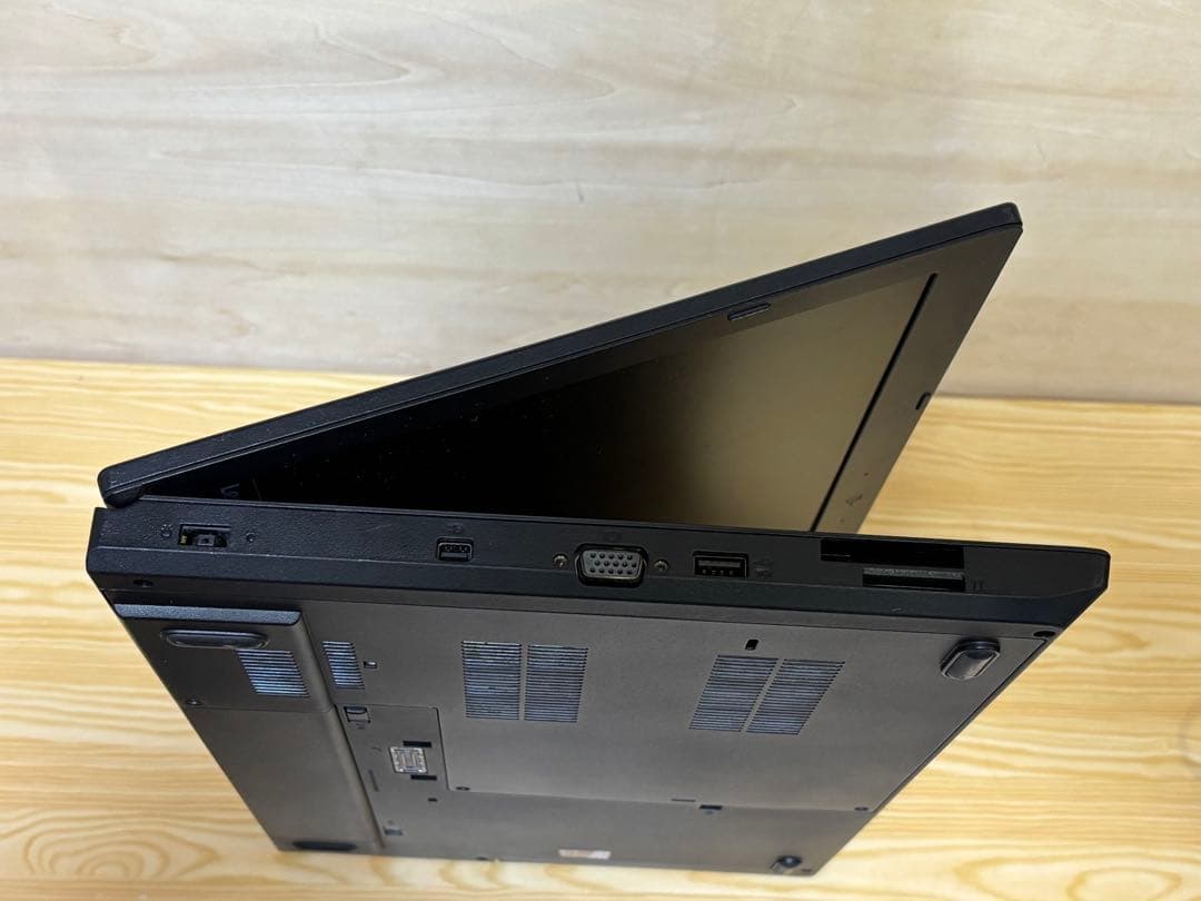 中古PC レノボ L560 i5-6200U メモリ12GB 256GB