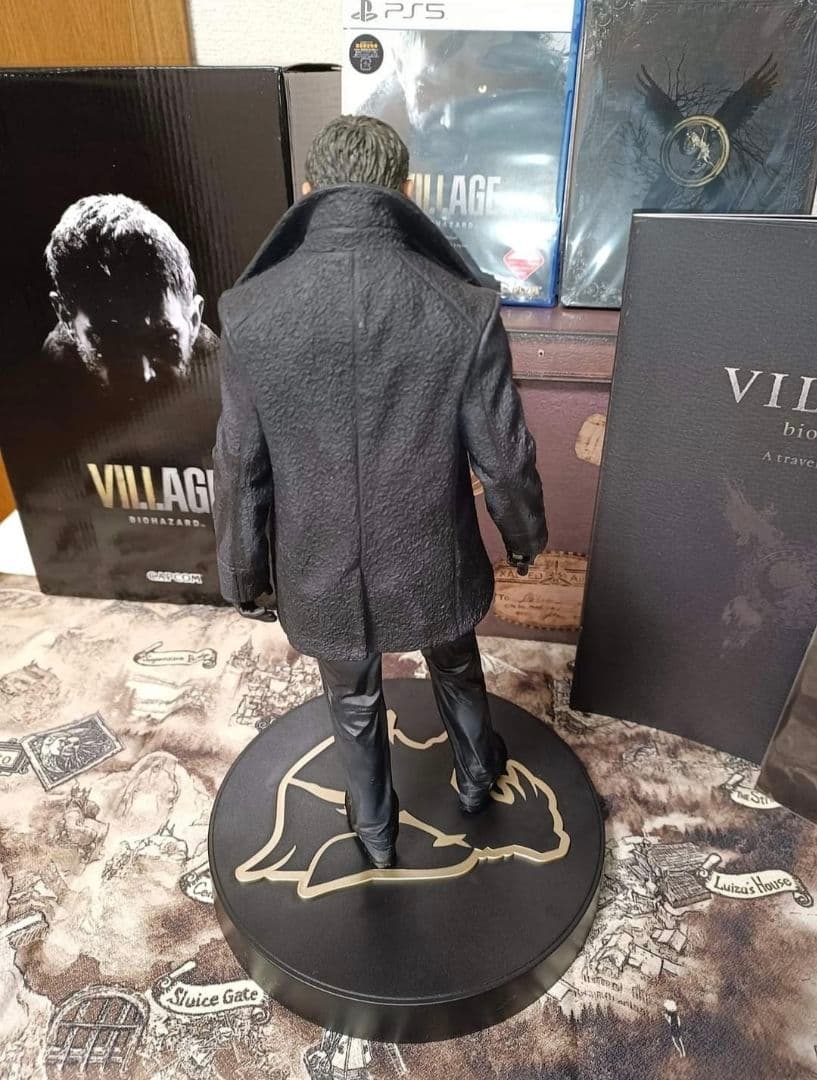 CAPCOM VILLAGE フィギュアセット PS5