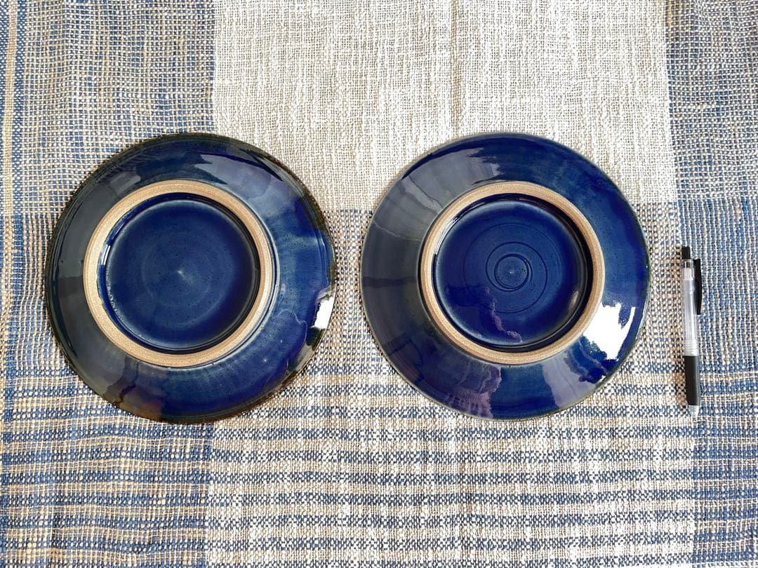 出西窯 縁鉄 皿 8寸 呉須 青 2枚セット