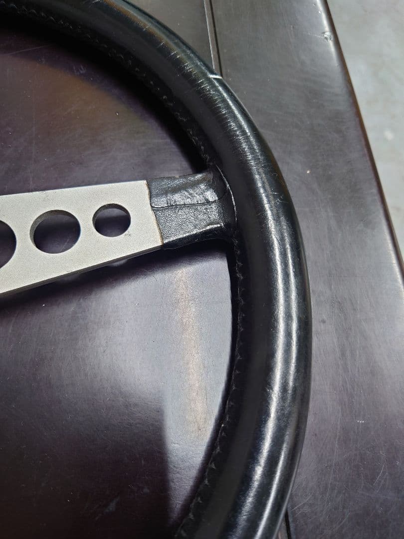 CHECKMAN 3スポーク ステアリングホイール