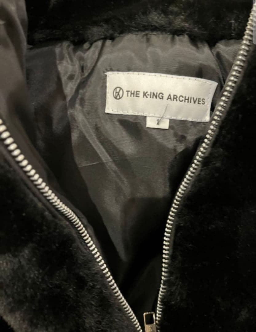 ENHYPENジョンウォン着用THE K- ING ARCHIVES