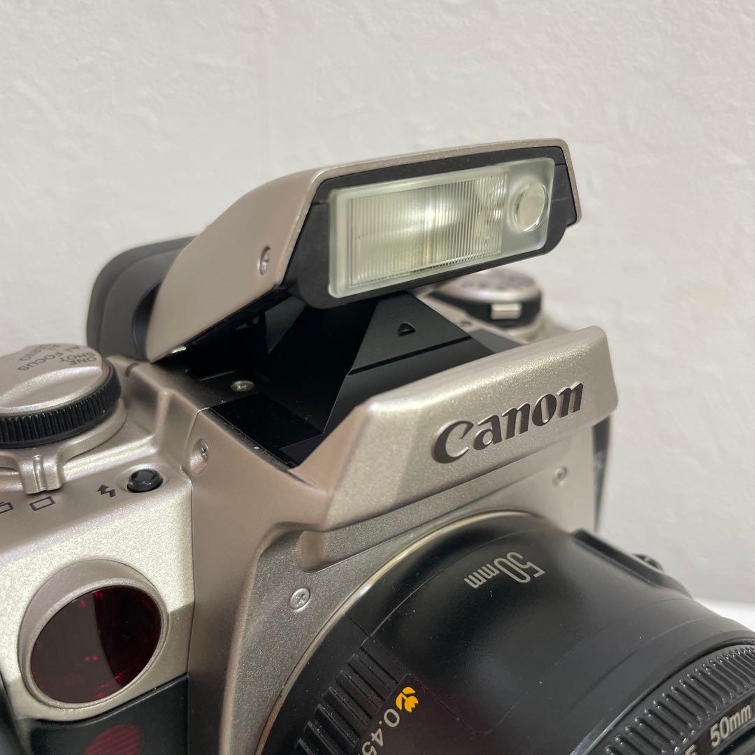 キャノン Canon EOS55 一眼レフ フィルムカメラ