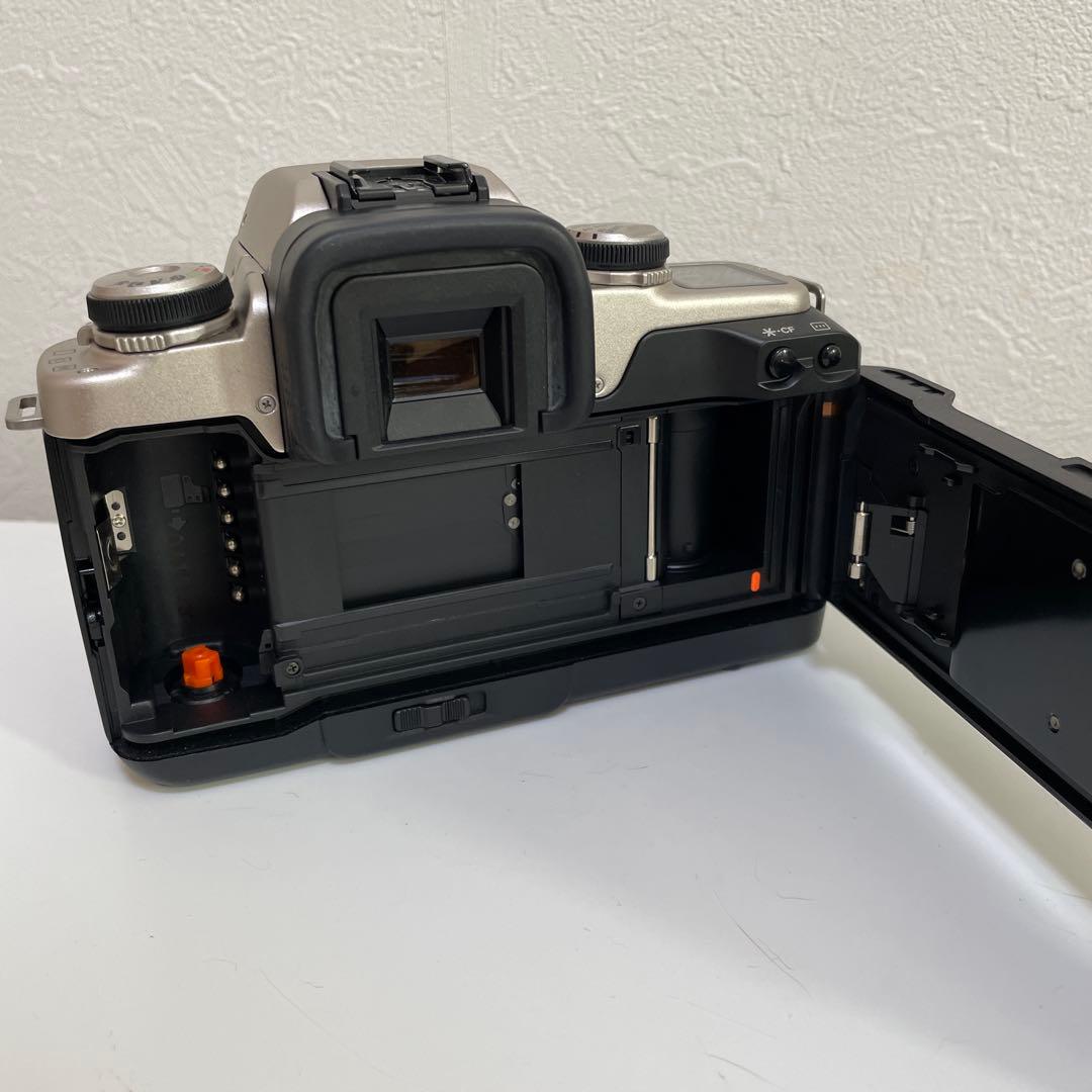 キャノン Canon EOS55 一眼レフ フィルムカメラ