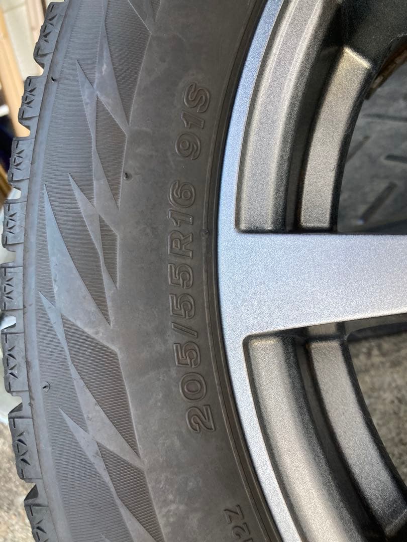 205/55 R 16スタッドレスタイヤホイールセット