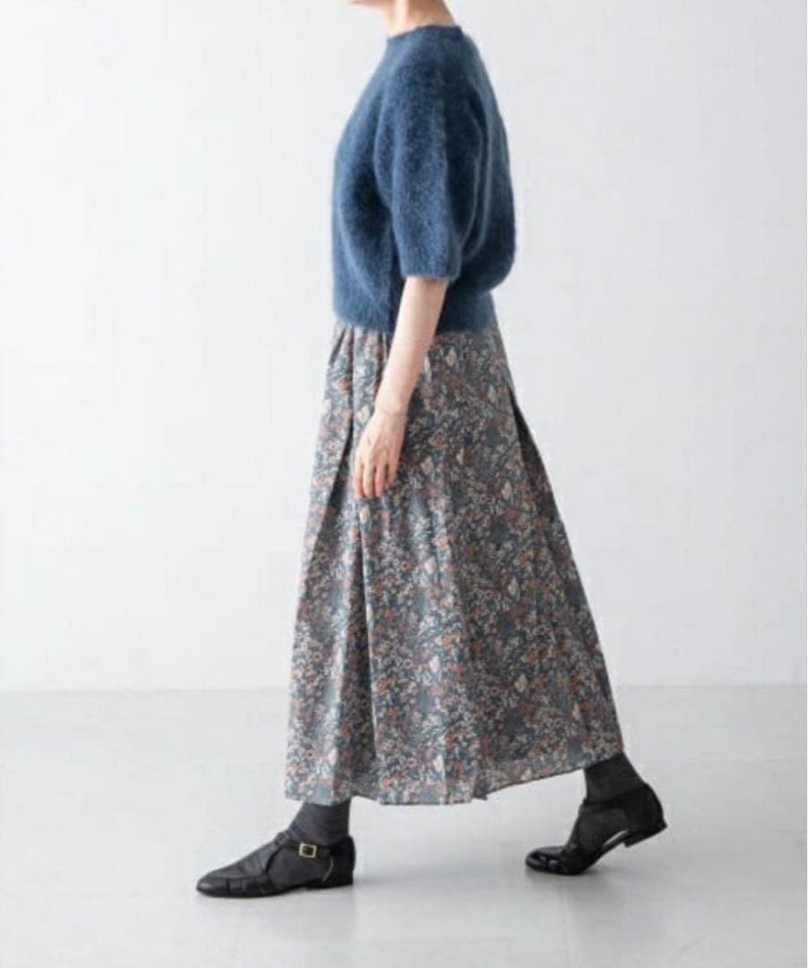 かぐれ　wander vgl リバティプリントスカート