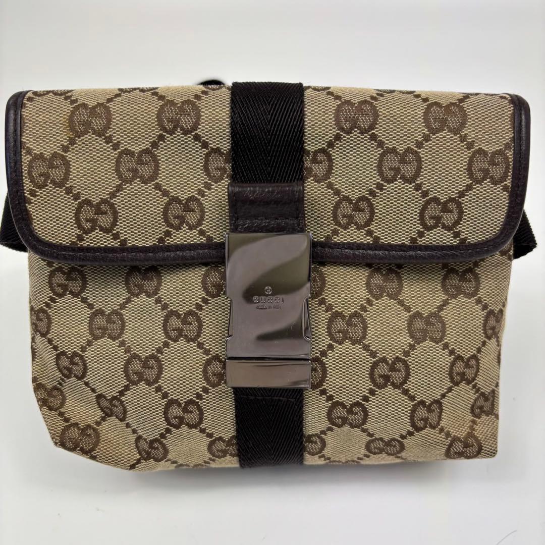 【美品】GUCCI グッチショルダーバッグ ボディバッグ GGキャンバス