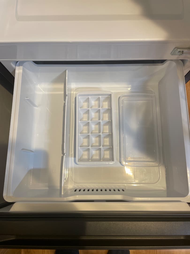 2023年製 HR-G16AM ミラー Hisense 冷蔵庫