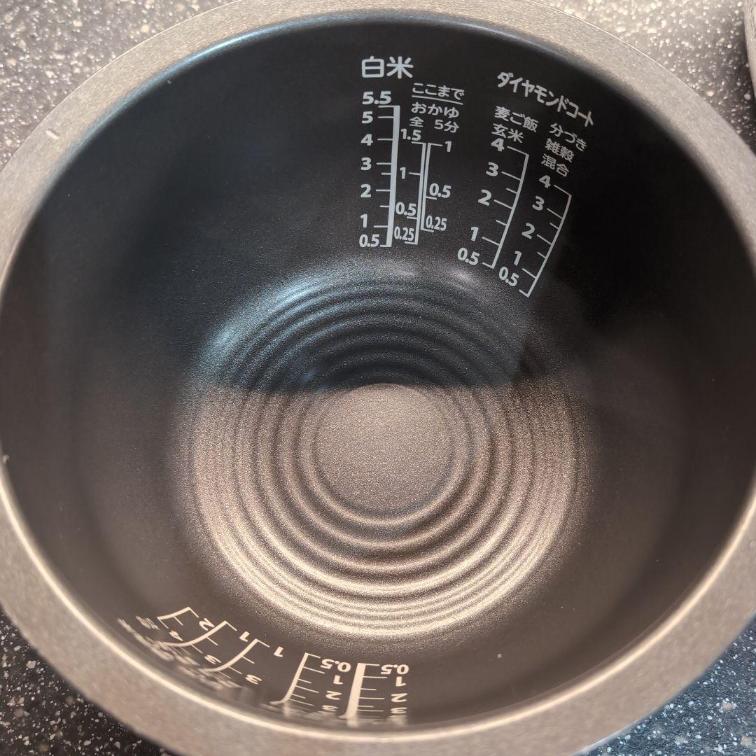 TOSHIBA RC-10VXR 炊飯器 5.5合