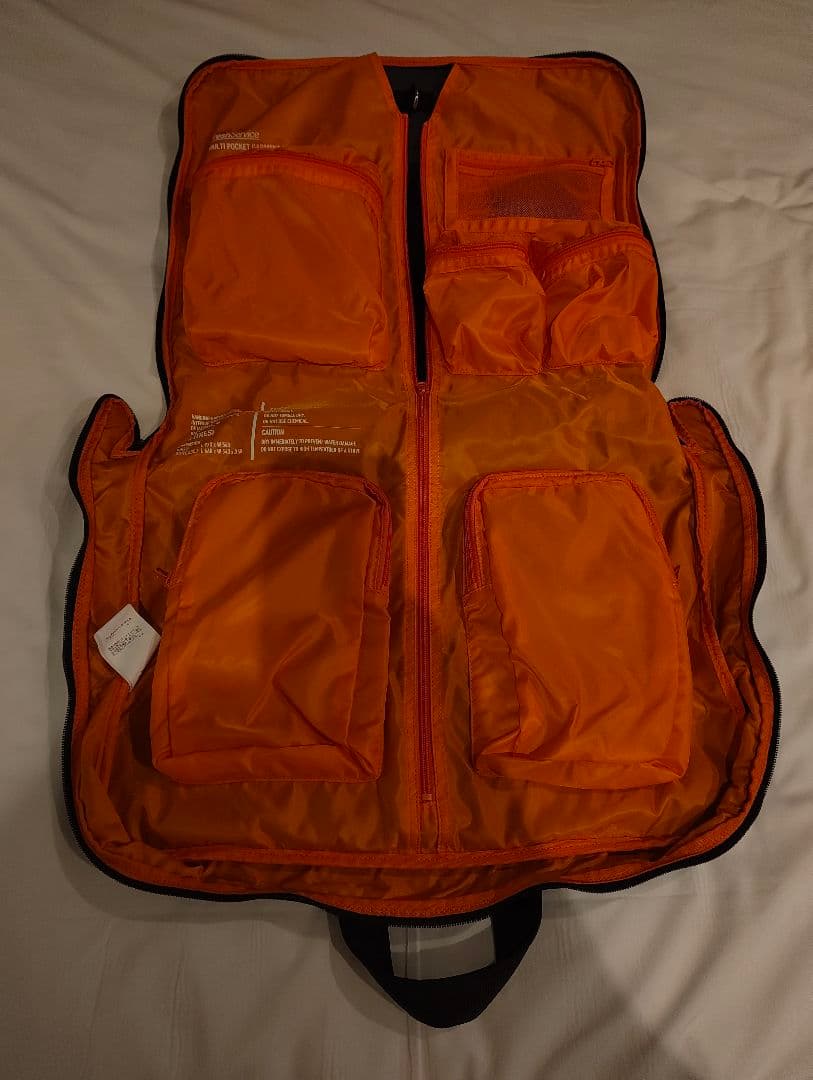 レア 即完売 Fresh Service マルチポケット ガーメントバッグ