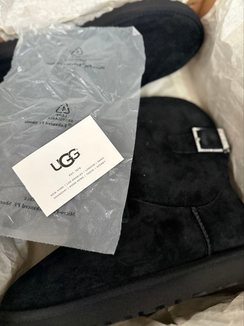 連休お値下げ中アグムートンブーツ