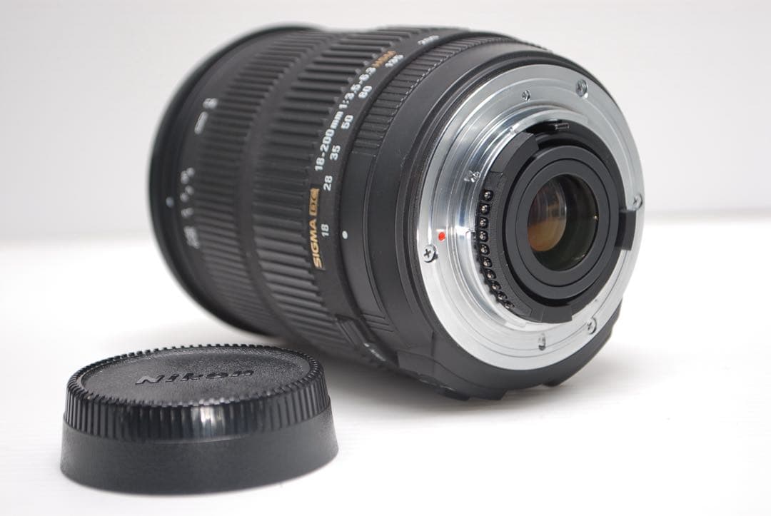 ❤️手ぶれ補正付き❤️SIGMA 18-200mm DC OS HSM 美品