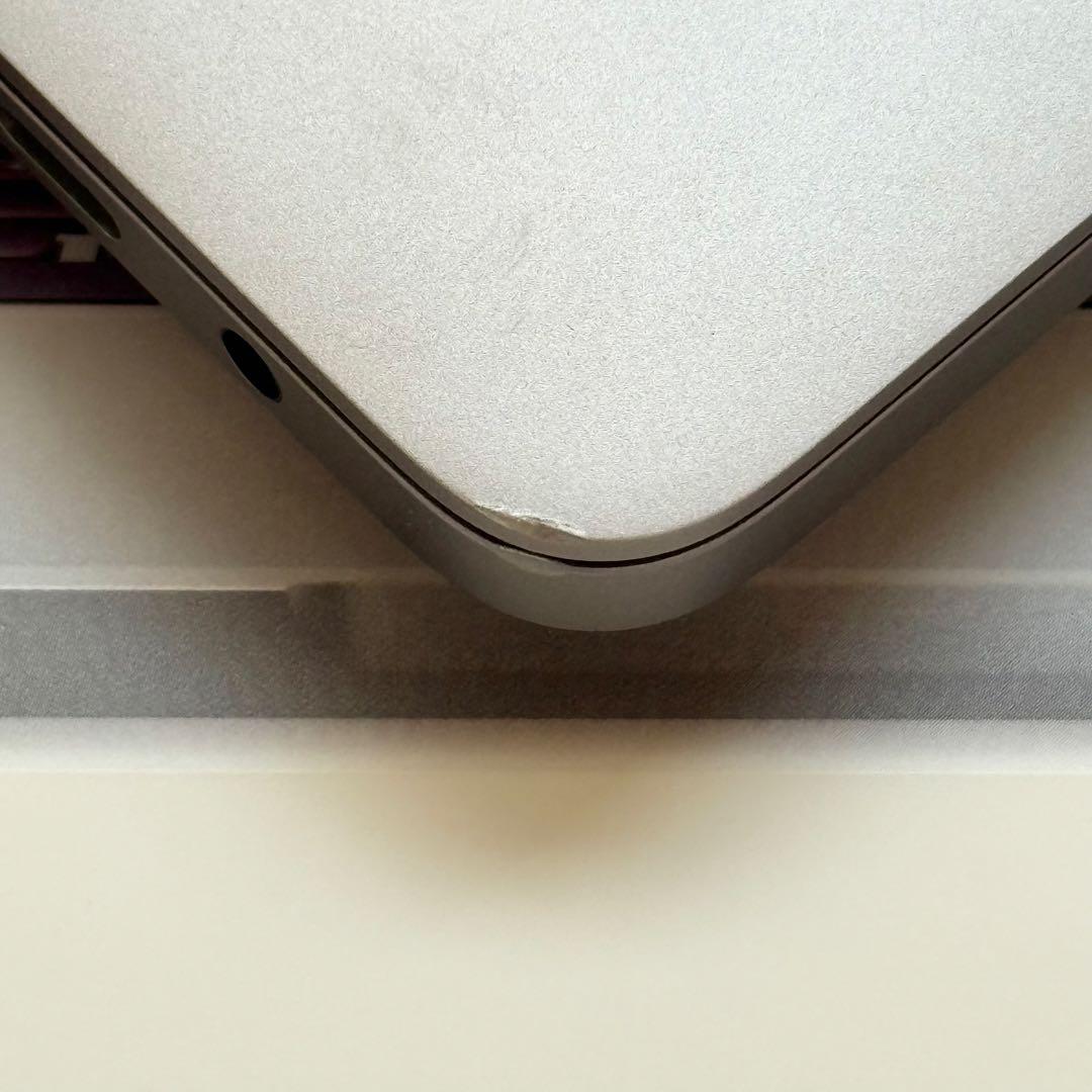 MacBook Pro 16インチ 2019 / i9 / 16GB /1TB