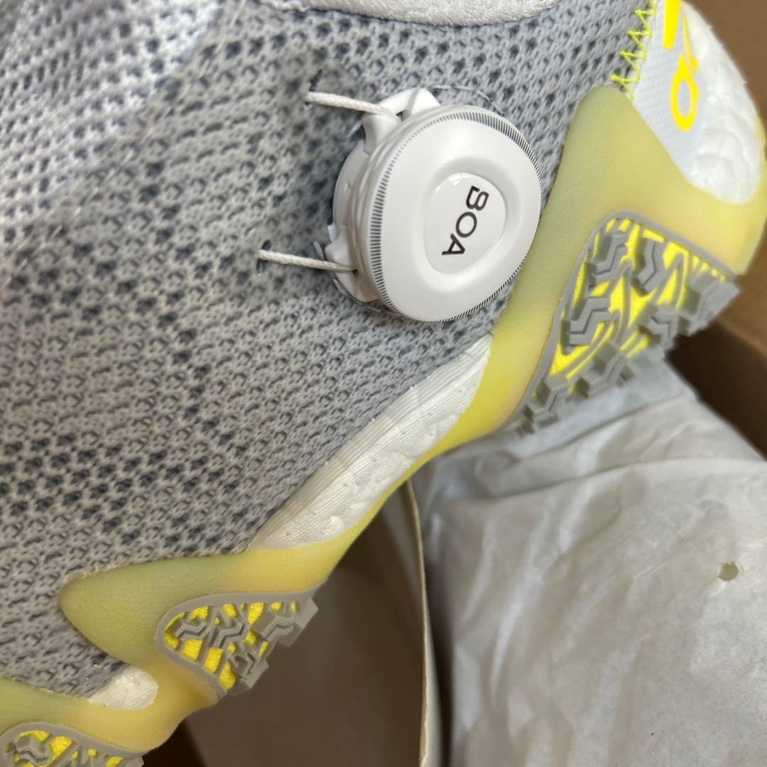 新品未使用　adidas レディースゴルフシューズ　23.5 コードカオス　ボア