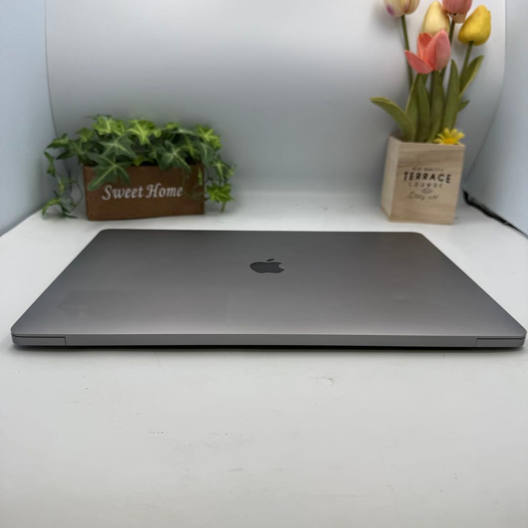 MacBook Pro 16インチ 2019 Ci7/32GB/512GB