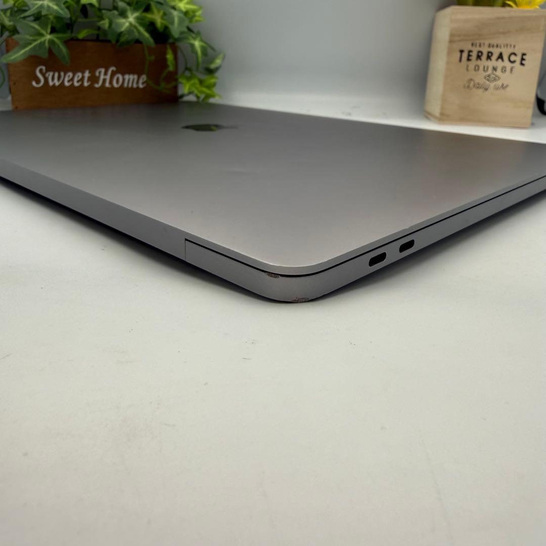 MacBook Pro 16インチ 2019 Ci7/32GB/512GB