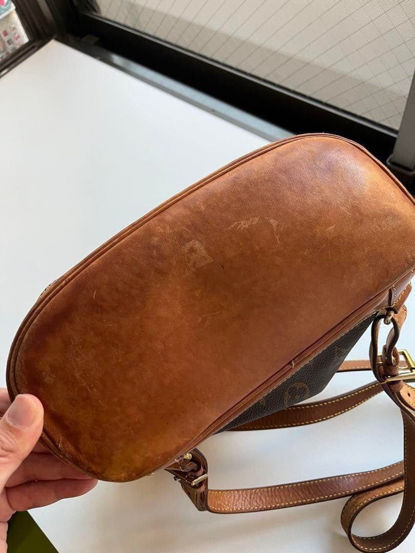 ルイヴィトン　リュック　モンスリ　モノグラム　ヴィンテージ　レトロ　総柄　平成