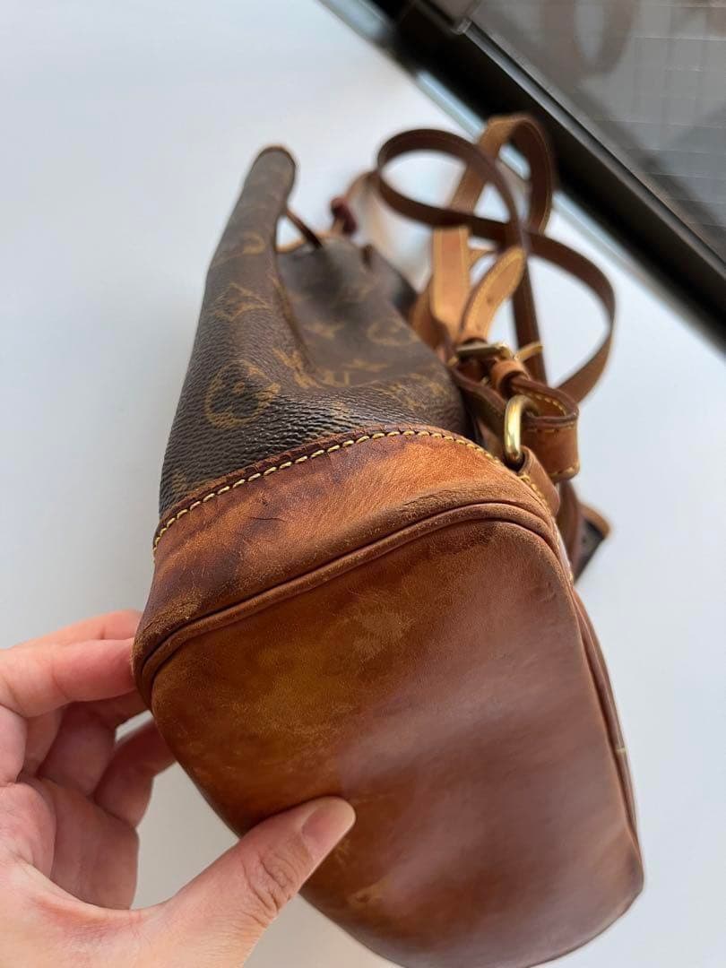 ルイヴィトン　リュック　モンスリ　モノグラム　ヴィンテージ　レトロ　総柄　平成