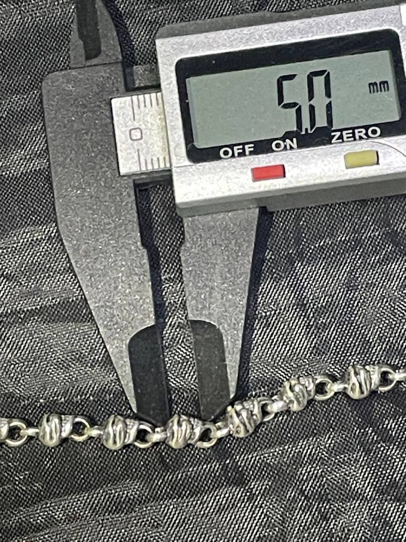 Travis worker スカルブレスレット