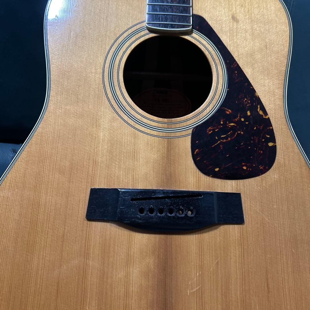 ヤマハ　YAMAHA アコースティックギター　FG-302