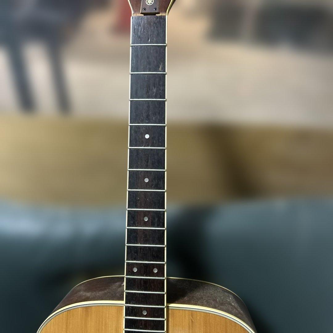 ヤマハ　YAMAHA アコースティックギター　FG-302