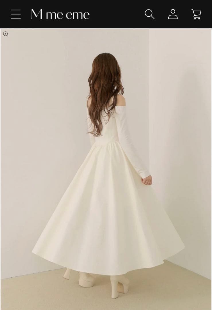 エムミーエメ　アイボリー オフショルダー フレアドレス