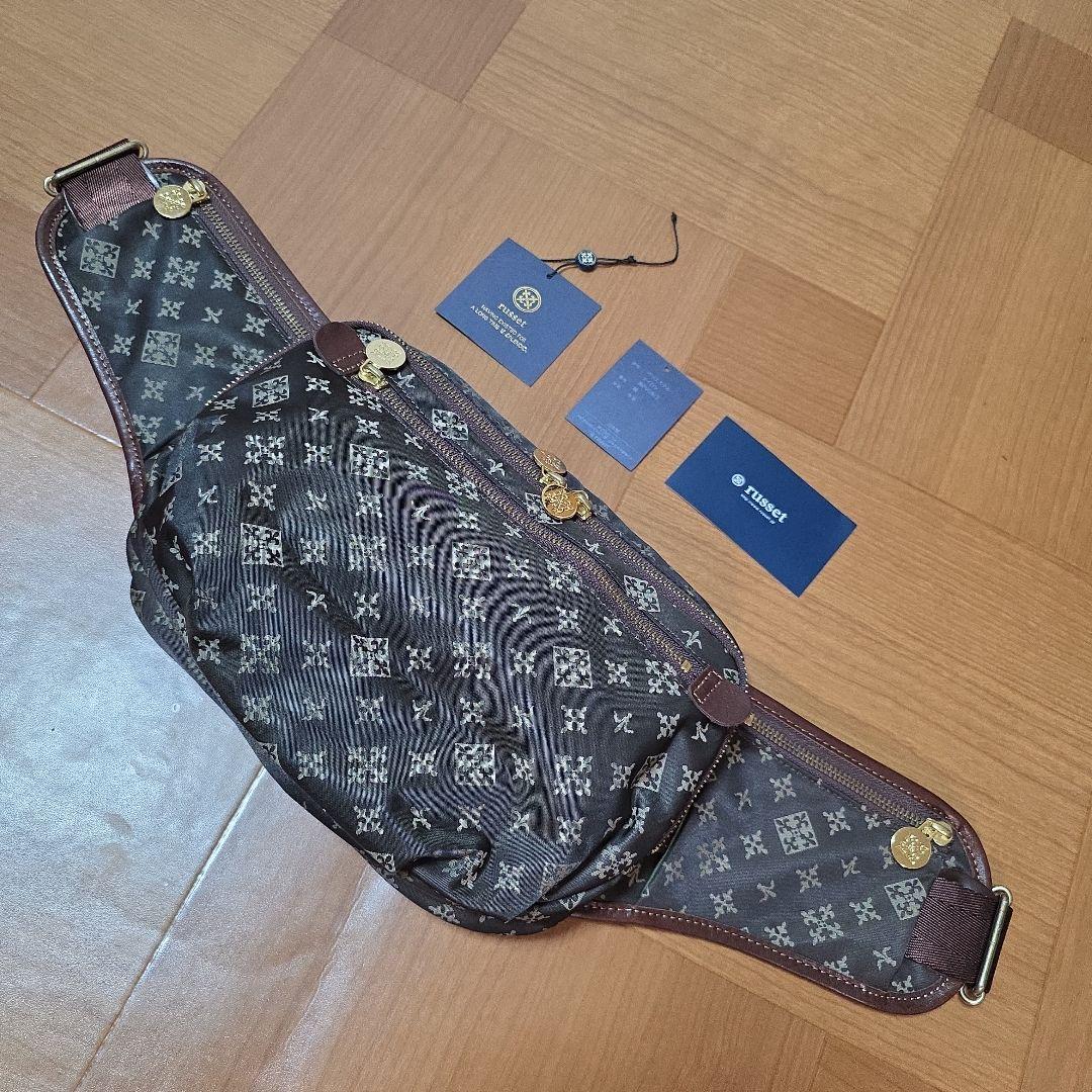 russet ボディバッグ　ウエストポーチ