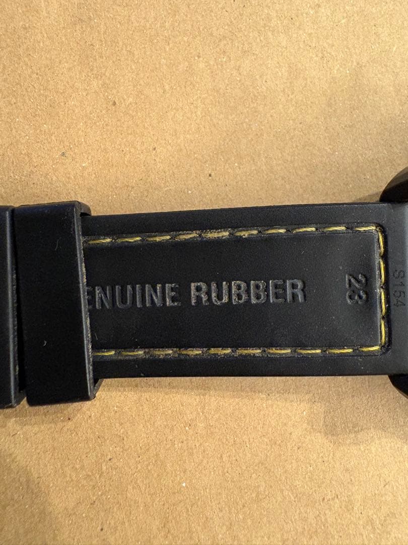 Luminox ルミノックス イエロー　ブラック