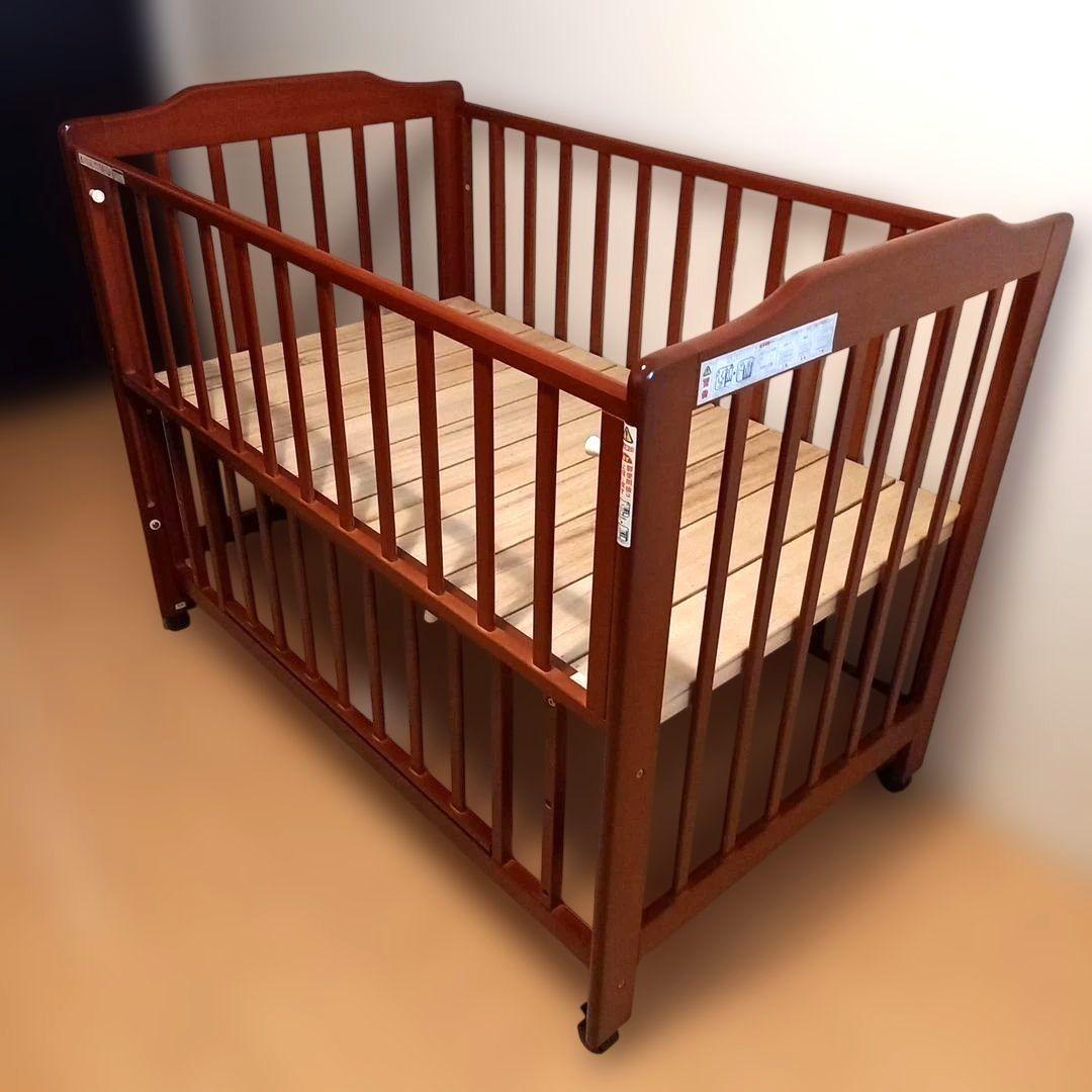 【送料込み匿名配送】KATOJIカトージ 木製ベビーベッド ブラウン 標準サイズ