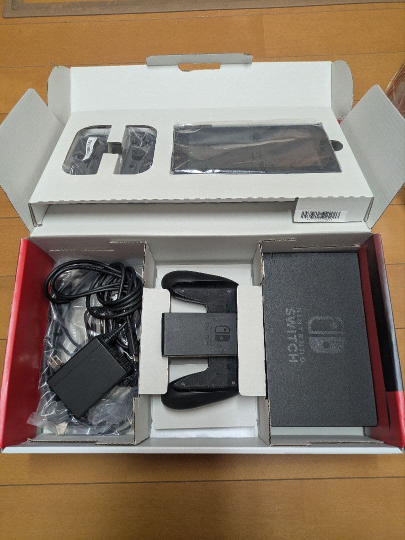 Nintendo Switch　ニンテンドースイッチ本体＆プロコン　ジャンク