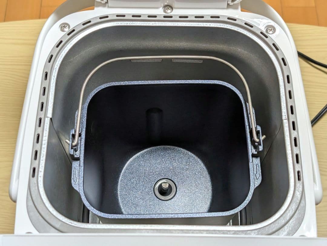 2023年製 SD-MT4 ホームベーカリー　パナソニック 1斤タイプ