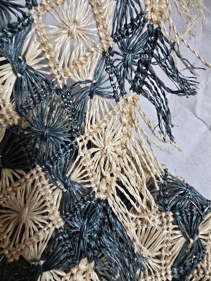 値下げしています。誉田屋源兵衛の芭蕉(アバカ)帯、半巾市松（緑青×キナリ色）