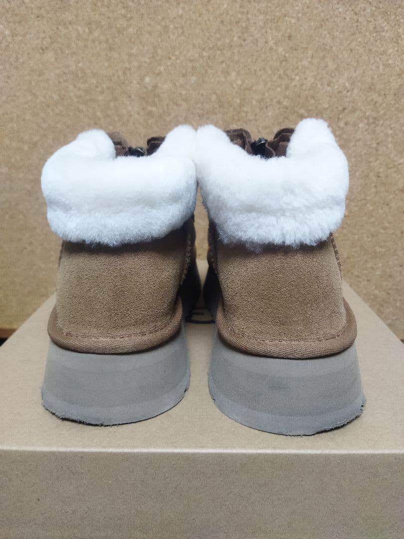 ち*ー様 美品　UGG ファンケットブーツ　FUNKETTE BOOT