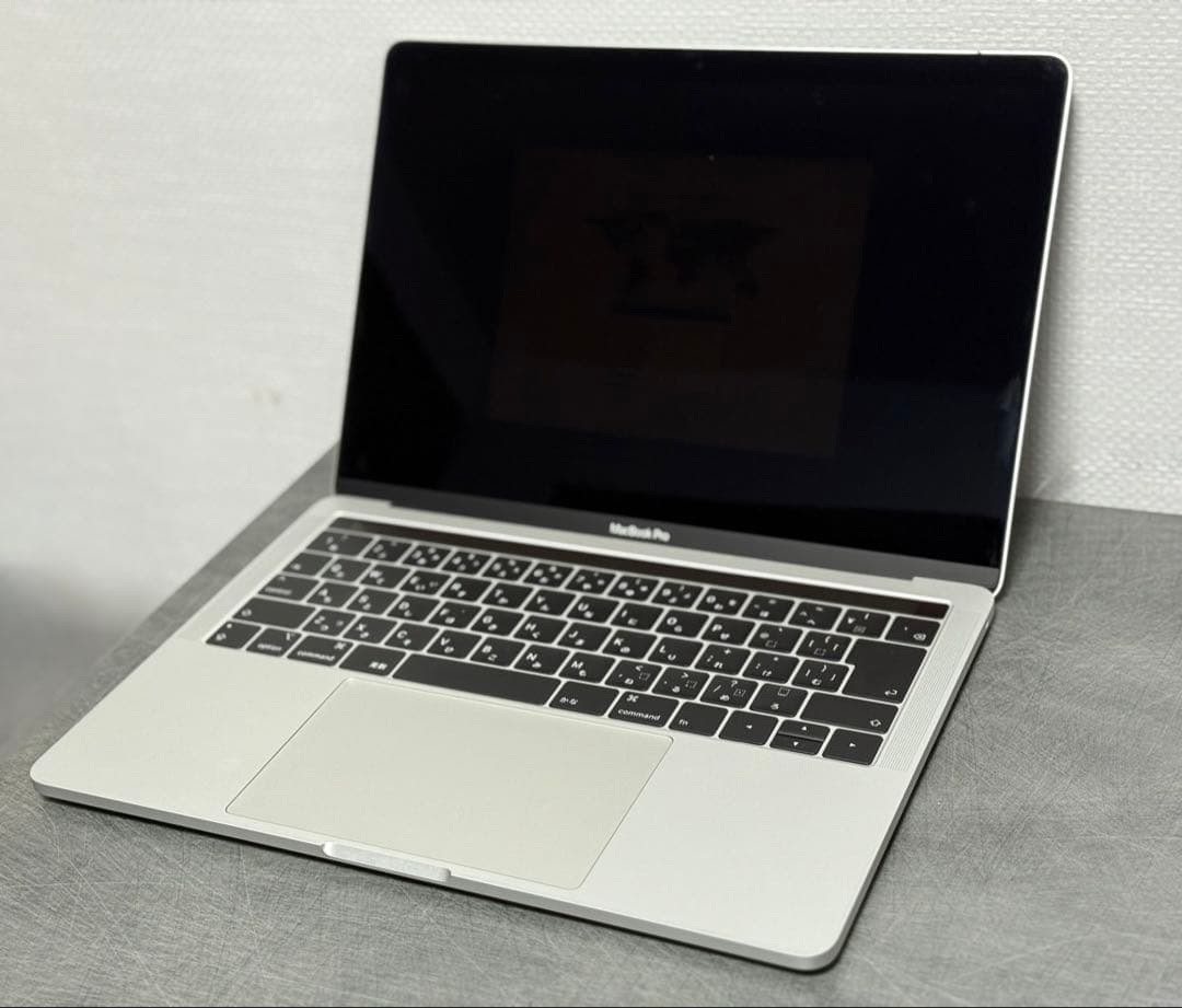 MacBook Pro 13 2019 充放電42回 美品 初期化済