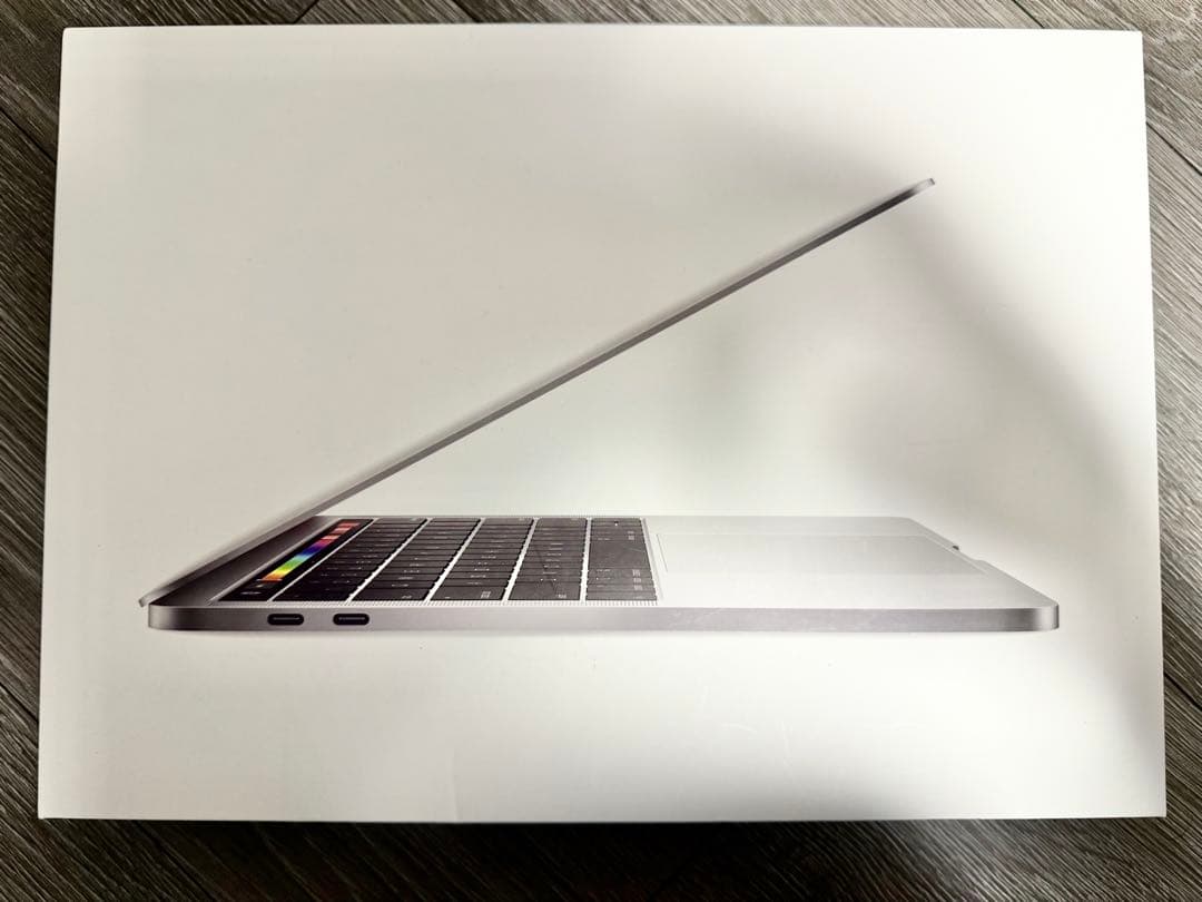 MacBook Pro 13 2019 充放電42回 美品 初期化済