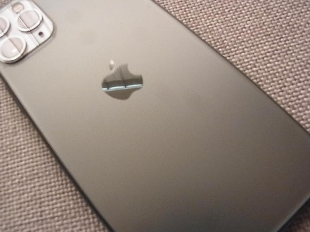 値下げ 美品Apple iPhone 11 Pro ミッドナイトグリーン 91%