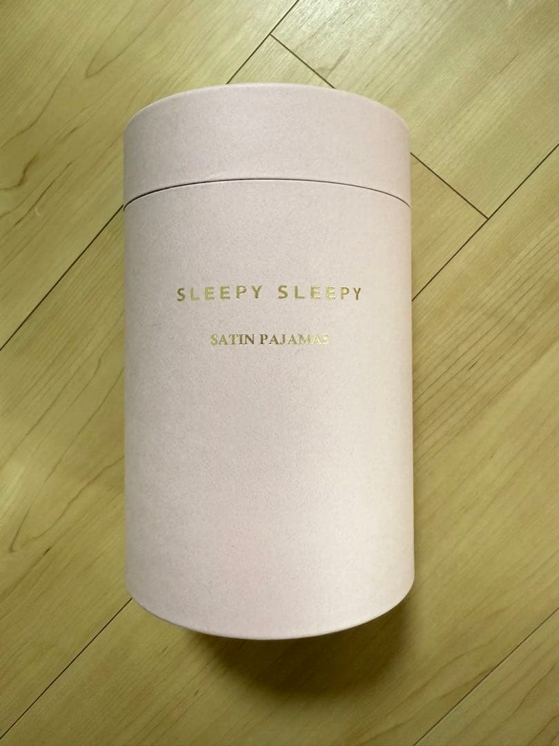 【新品未使用】SLEEPY SLEEPY ヴィンテージ サテンパジャマ セット