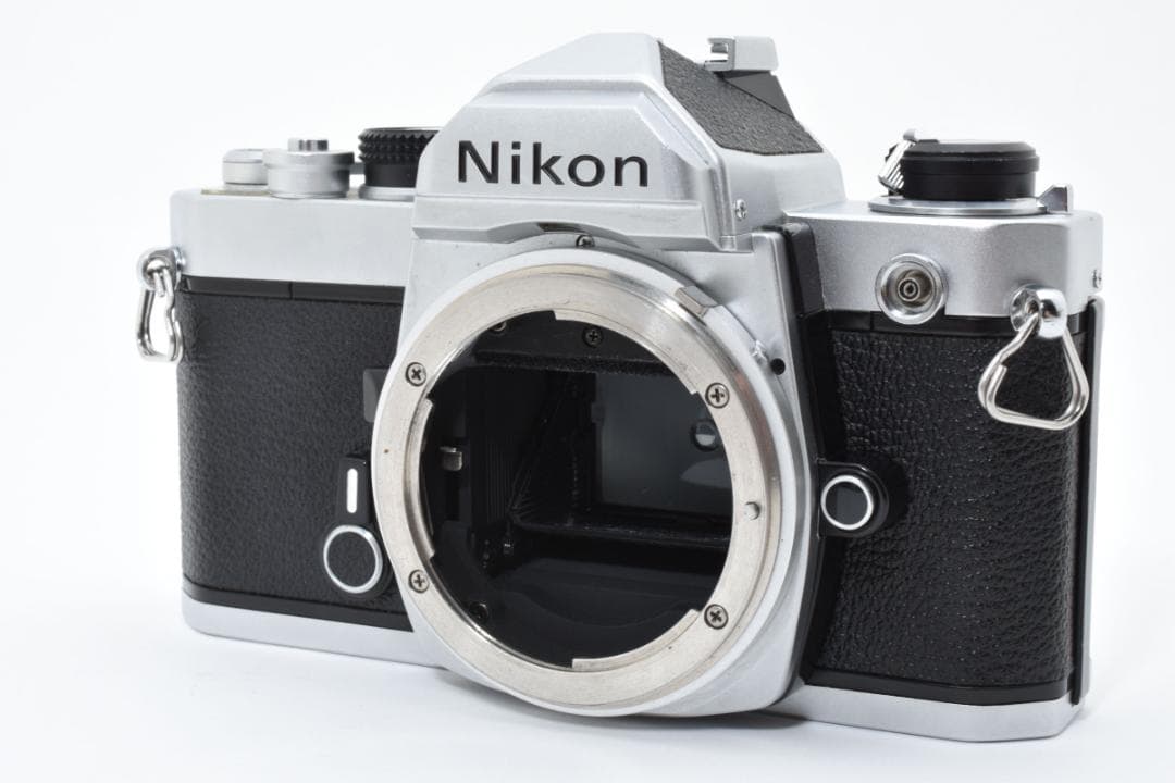 超美品 NIKON FM シルバー フィルムカメラ モルト新品交換済 H044