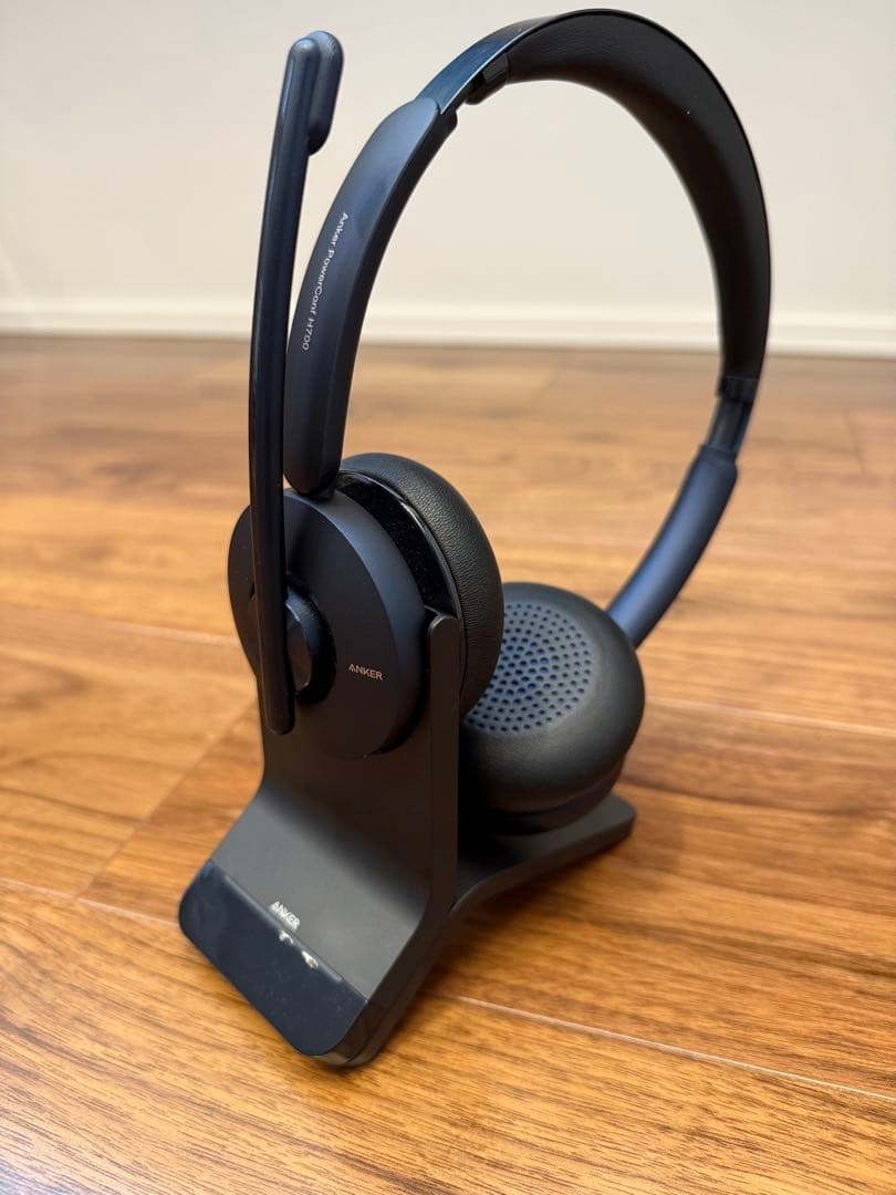 【美品】Anker PowerConf H700 充電スタンド付 ヘッドセット