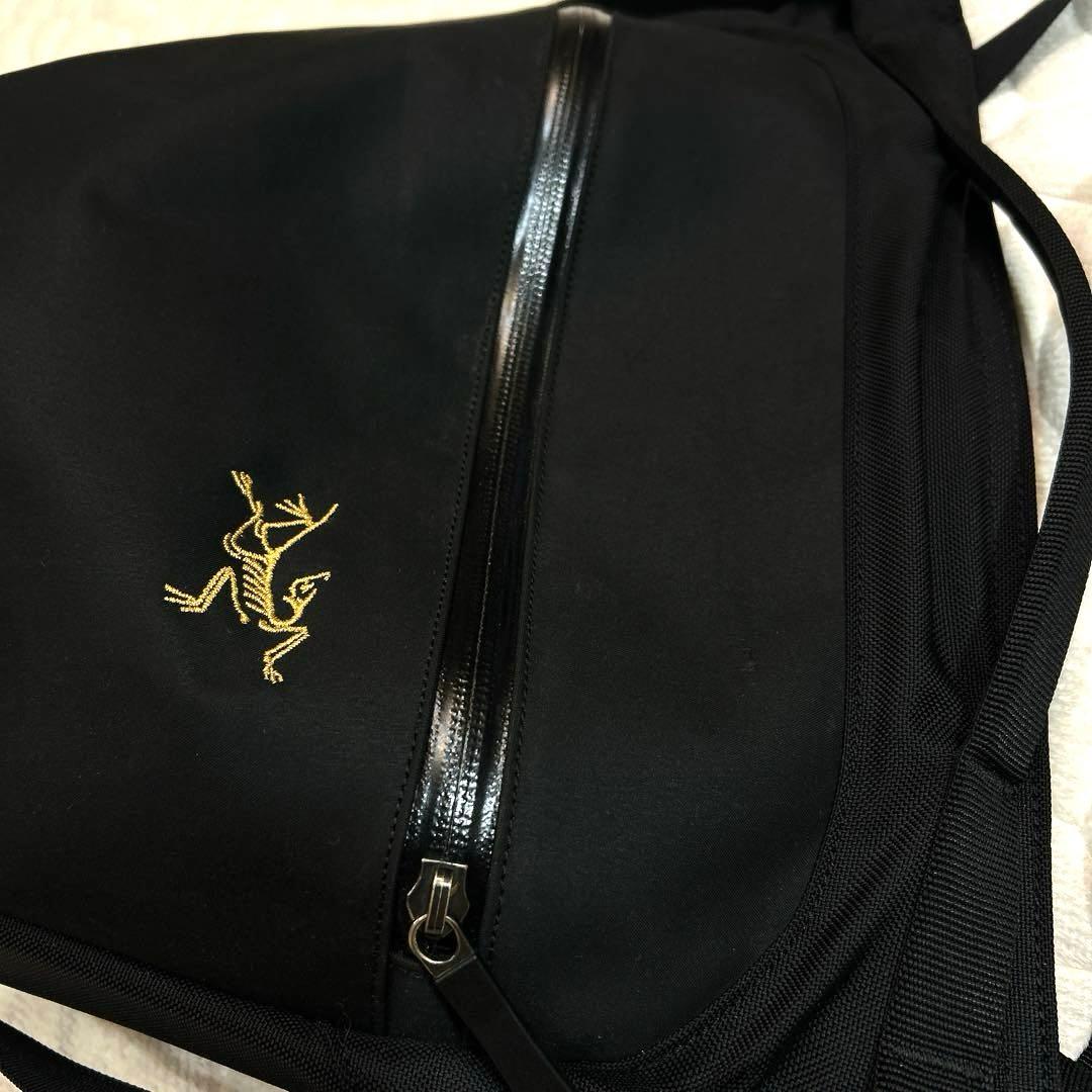 ARC'TERYX アークテリクス　ARRO 8 アロー 8 ショルダーバッグ