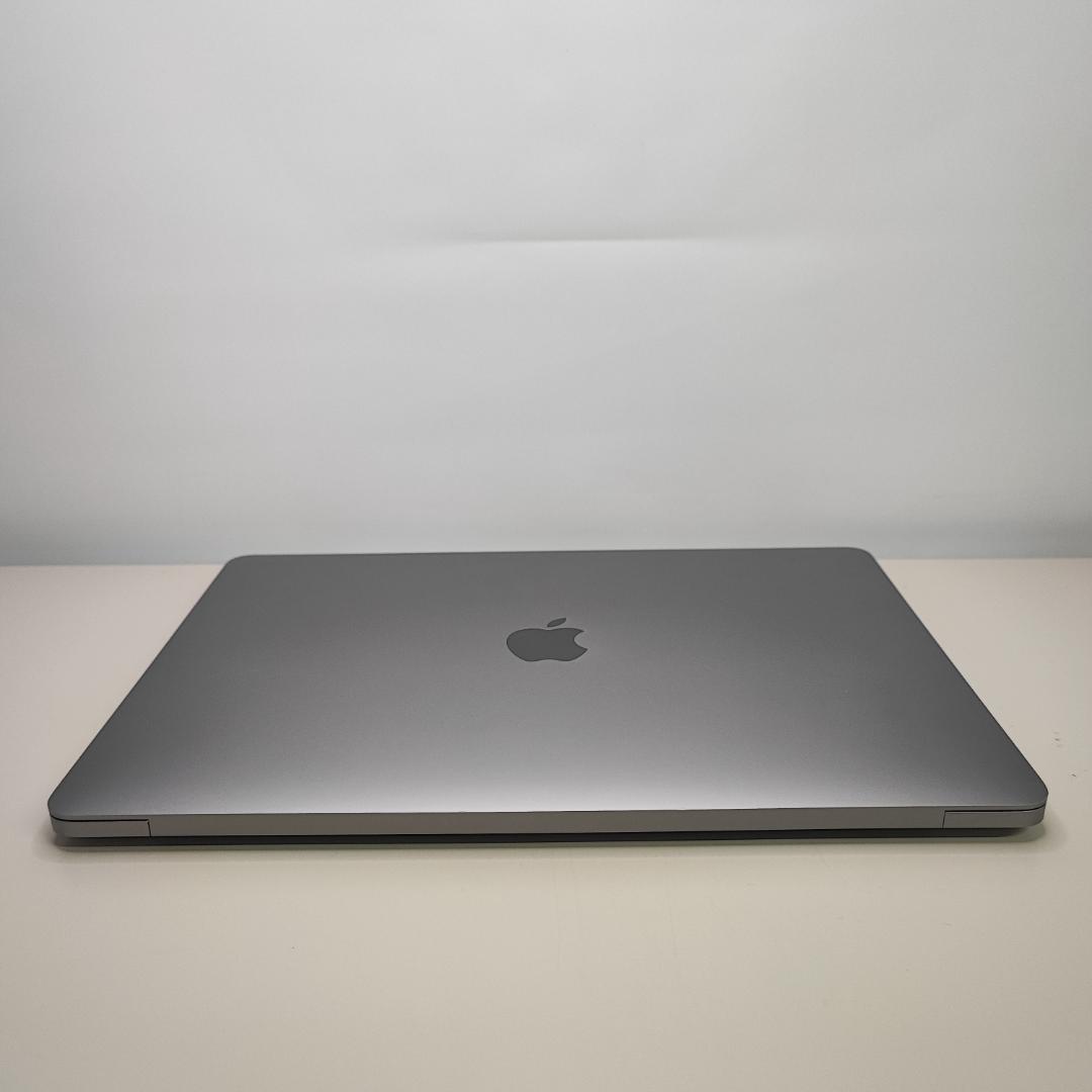 MacBook PRO Apple M1 8GB 256GB 13インチ