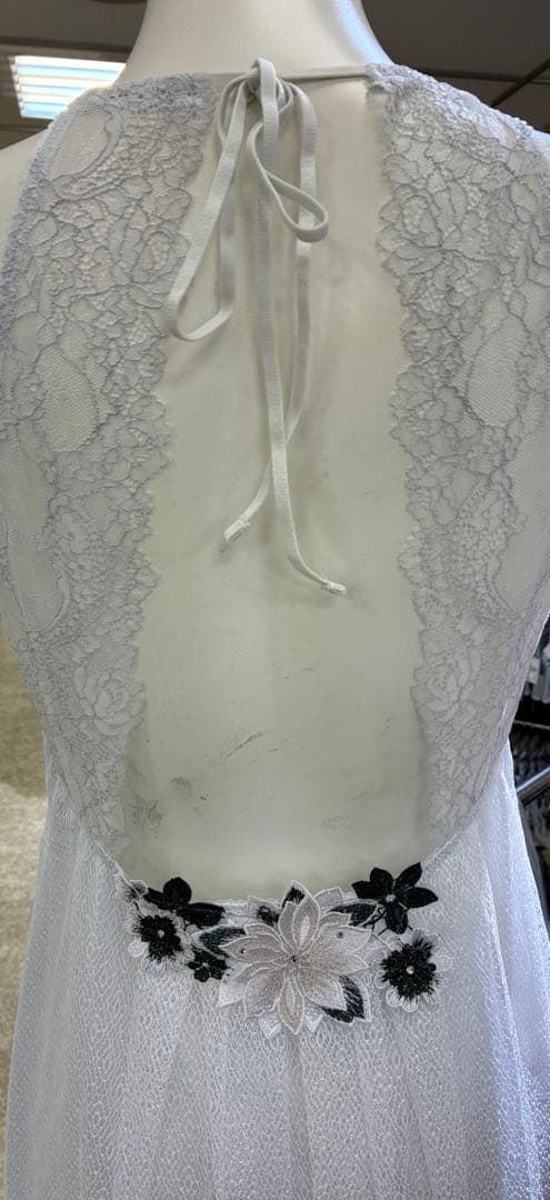 セールSalute NTJ224 ホワイト キャミソールスリップL サルート