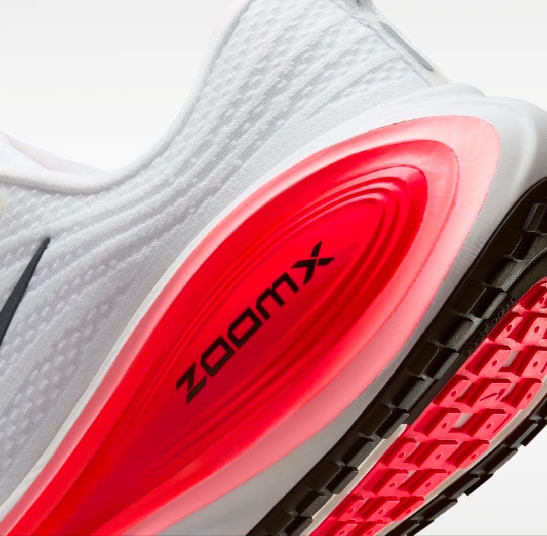 新品 ナイキ ボメロ プラス 25㎝