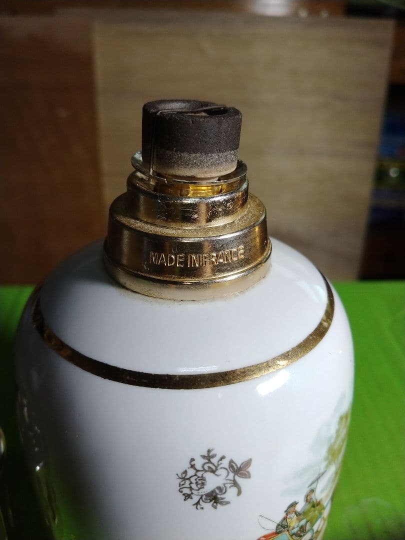 フランス製 ランプベルジェ　芳香器とオイル 紅苺2L と防ダニ液2Lそ