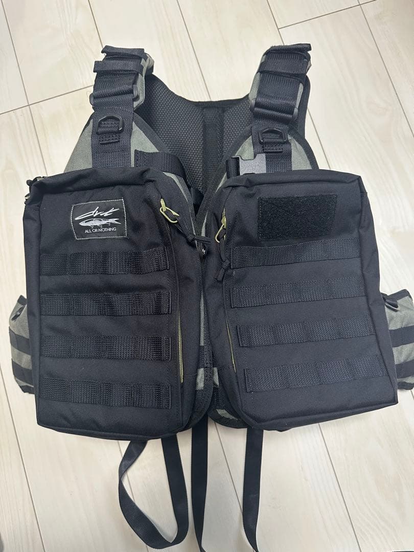 DRT×サブロックベスト